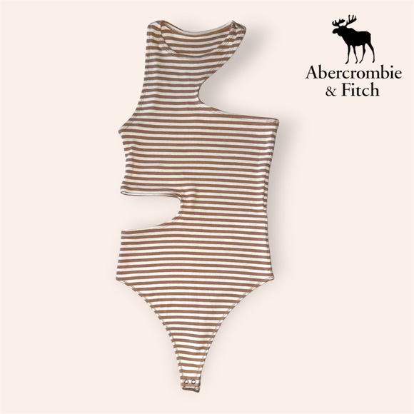 Abercrombie & Fitch Women’s Rib Sleeveless Striped Bodysuit with Cutouts - Picture 2 of 7